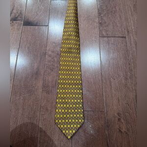 Hermes Yellow and Navy Geometric Silk Tie
